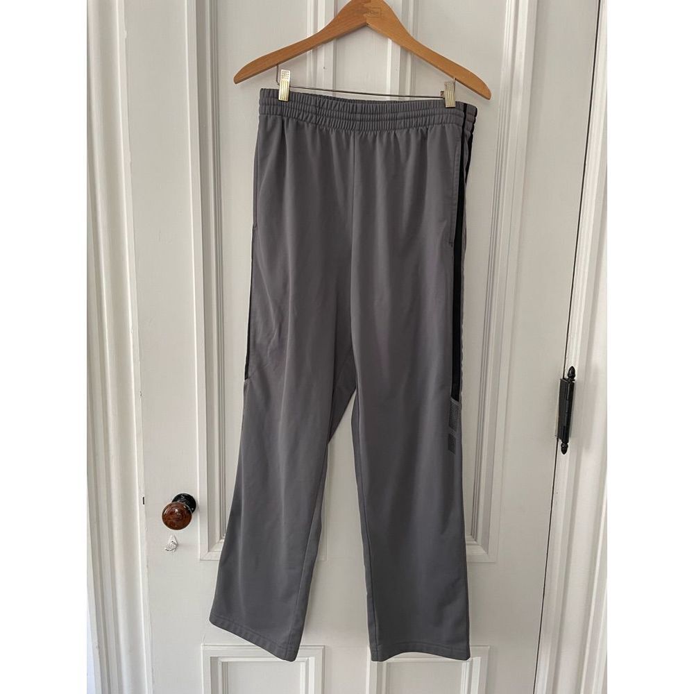 Mens tek gear gray with black stripe track pants M